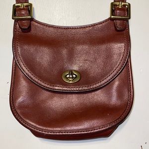 Coach crossbody 100% authentic
